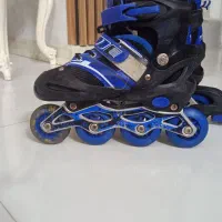 کفش اسکیت تمیز و سالم مفت