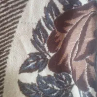 یک عدد پتوی سالم و تمیز