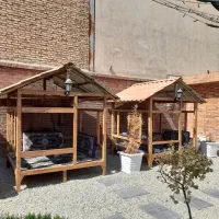 آلاچیق چوبی سفره خونه باغ