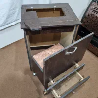 میز چرخ خیاطی