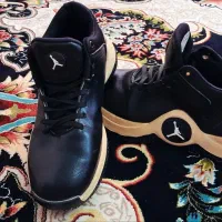 کفش جردن ورزشی