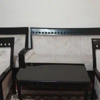 مبل ۷نفره با یک میز بزرگ