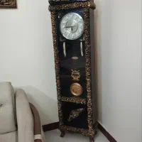 ساعت ایستاده چوبی