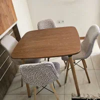 میز نهار خوری ۴ نفره