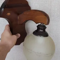 چراغ دیوار کوب