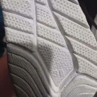 کفش|کیف، کفش، کمربند|چرام, |دیوار