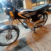 هندا۱۲۵ سیلندربزرگ۵دنده خیلی تمیزوپرشتاب|موتورسیکلت|میبد, |دیوار