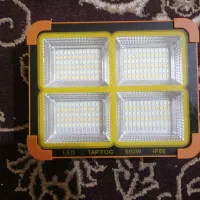پروژکتور چراغ خورشیدی
