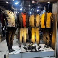 مانکن مردانه کاملا سالم|فروشگاه و مغازه|فلاورجان, |دیوار