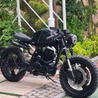 متورسیکلت پیشرو ۲۰۰ سی سی تقویل شده فول کاستوم