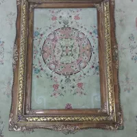 قاب چوبی منبتکاریشده کلاسیک
