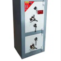 گاوصندوق گاو صندوق|فروشگاه و مغازه|کاشان, حسن آباد|دیوار