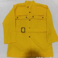 تعدادی کت و شومیز و بافت