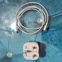 شارژر آیفون کاملا سالم