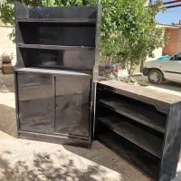 کمد کاملا سالم و کتابخانه