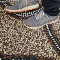 کفش کتونی asics