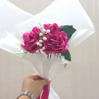 انواع دست گل و تک شاخه روبانی و عروسک های زیبا