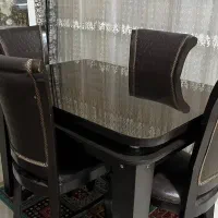 میز ناهار خوری