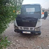 ایسوزو ۵۲۰۰مدل۸۷ بصورت شاسی