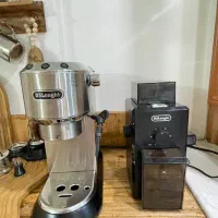 قهوه ساز دلونگی ۶۸۵ با اسیاب