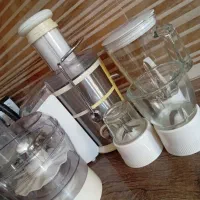 چرخ گوشت وآبمیوه گیری چندکاره