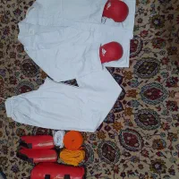 میز تحریر. لباس کاراته.|میز تحریر و کامپیوتر|تبریز, |دیوار