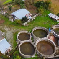 فروش استخر بتنی ۱۰ تنی ماهی قزل‌آلا با سند تک برگ