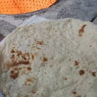 نان محلی هیزمی دیال آبادکیلویی۹۰هزارتومان