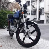 موتور تیز پر ۲۰۰ سی سی ابی