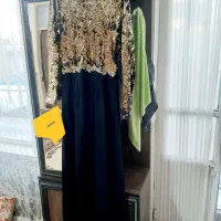 لباس مجلسی|لباس|قائن, |دیوار