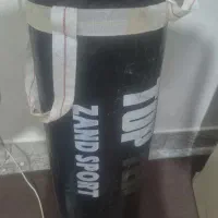 کیسه بوکس کاملا سالم