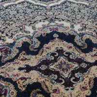 فروش فرش ۷۰۰ شانه پر تراکم بسیار زیبا خوش رنگ