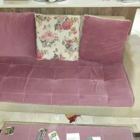 مبل راحتی و مبل کلاسیک همراه میز و عسلی|مبلمان خانگی و میز عسلی|تهران, دهم فروردین|دیوار