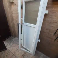 در الومنیوم با چهار چوب کامل