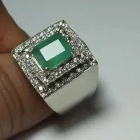 زمرد طبیعی طبع کلمبیا