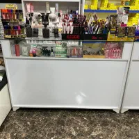 ویترین و اینه کنسول