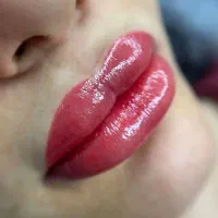 شیدینگ و تینت تخصصی لب و رفع کبودی لب