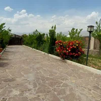 ویلا باغ با ۱۷۰ متر بنا بدون واسطه سند تک برگ