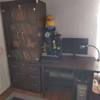 کتابخانه  با ۳ کشو بزرگ جادار میز تحریربا کشو|میز تحریر و کامپیوتر|شیراز, اصلاح‌نژاد|دیوار