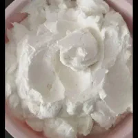 ماست چکیده گوسفندی. قره قروت. کشک. ماست پوستی.