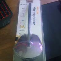 میکروفن رو میزی