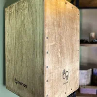 کاخن مانوس|درام و پرکاشن|شیراز, ملاصدرا|دیوار