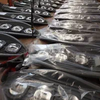 چراغ خیابانی ۲۰۰ وات  ضمانت تعویض|لامپ و چراغ|تهران, سعادتآباد|دیوار