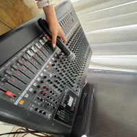 دی جی خانم و موسیقی زنده