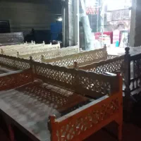 تولید تخت سنتی چوب روس|مبلمان خانگی و میز عسلی|اردبیل, |دیوار