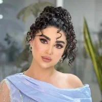 انجام میکاپ و شینیون با بهترین متریال|خدمات آرایشگری و زیبایی|بم, |دیوار