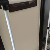 رگال لباس|بندرخت و رخت‌آویز|بروجرد, |دیوار