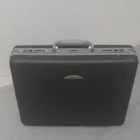 کیف دیپلومات رمزدار