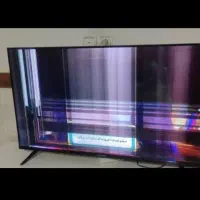 تلویزیون شکسته سوخته و خراب