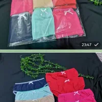 لباس زیر زنانه